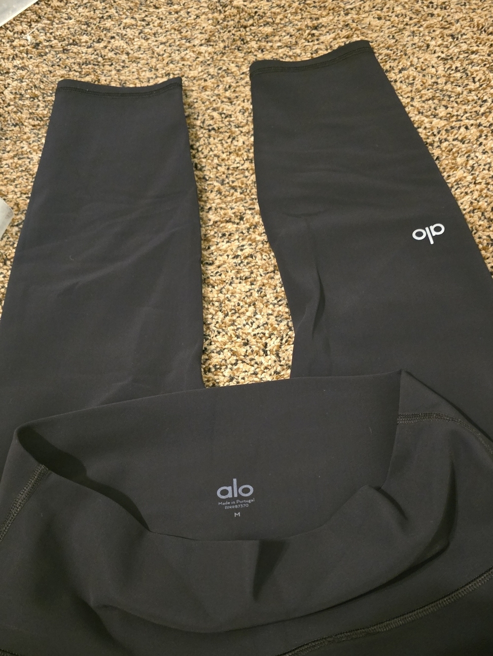 ALO Yoga Warrior Leggings Black Size Medium 7/8 Length - Picture 6 of 8